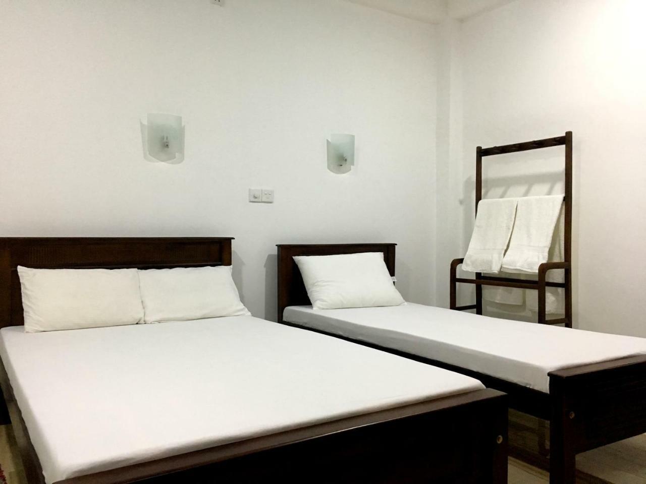 Anthony Guesthouse Hikkaduwa Exterior foto